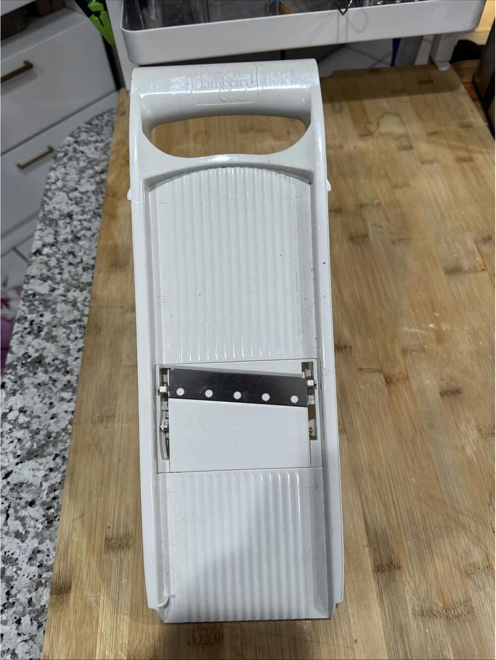 Pampered Chef  Ultimate Mandoline Slices & Grates 1 Blade Only 1087 *